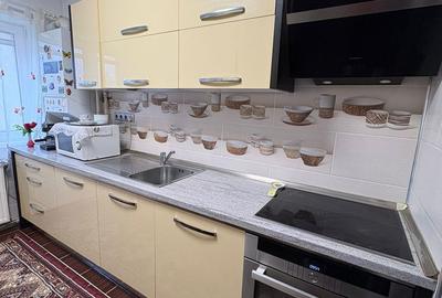 Apartament cu 3 camere în Central - 17