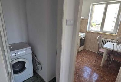 Apartament cu 2 camere decomandat în Romanilor - 3