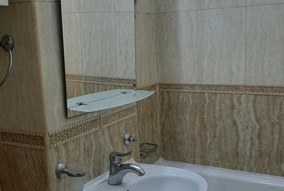 Apartament cu 2 camere decomandat în Micro 13 - 2