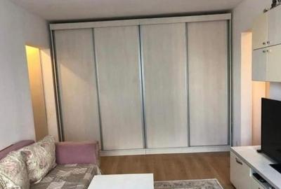 Apartament cu 2 camere decomandat în Dristor