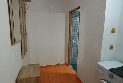 Dezrobirii garsoniera decomandata 44 mp cu balcon ,bloc stradal ,mobilata ,utilata ,centrala pe gaz - 1