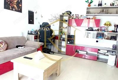 Apartament cu 3 camere decomandat în Buziașului - 2