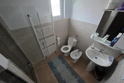 Casă cu 2 camere în Central