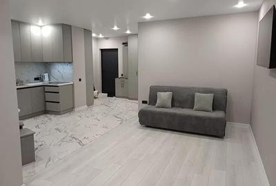 Garsonieră decomandată în Regie