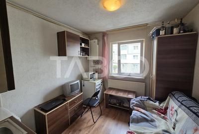 Garsonieră decomandată, mobilată în Vasile Aaron - 1