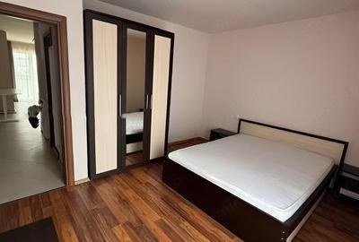 Apartament cu 2 camere decomandat în Berceni