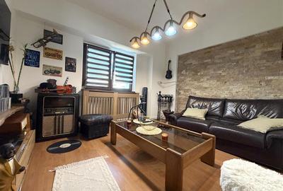 Apartament cu 4 camere decomandat în Nicolina - 2