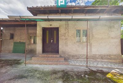 Casă individuală cu 3 camere cu Canalizare în Gurahonț - 2