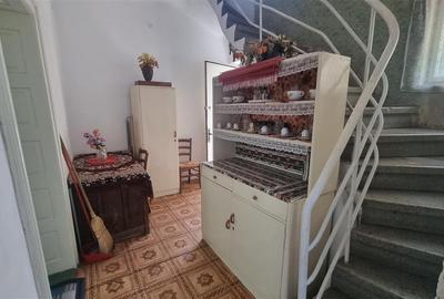 Apartament de doua camere  la casa , cu gradina zona centrul Istoric Apartament de doua camere  la casa , cu gradina zona centrul Istoric - 7