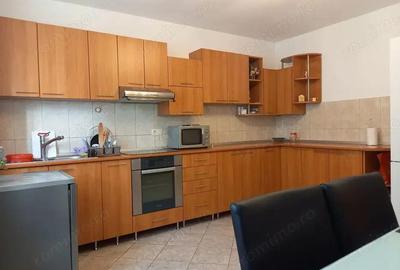 Apartament cu 2 camere decomandat în 23 August (Cațelul) - 2