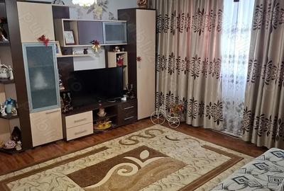 Vand apartament 2 camere cofort 1 zona centrala - 7