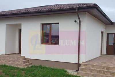 Sabareni, casa noua, 3 camere, 2 bai, bucatarie, t... - 9