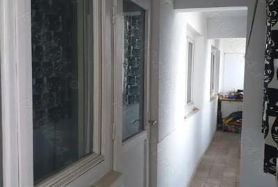 Obor,Mihai Bravu langa metrou - 10