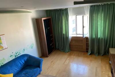 3 camere 13 septembrie sebastian bloc din 1990 hol H - 6