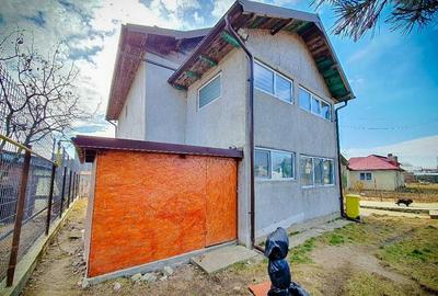 Casă cu 5 camere cu Teren 340 Mp în Sud