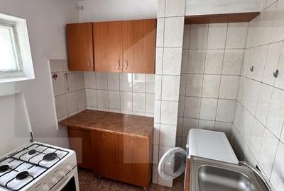 Garsoniera decomandata, 40 mp, Baicului, etaj 4/4, bloc izolat termic, parcare - 7