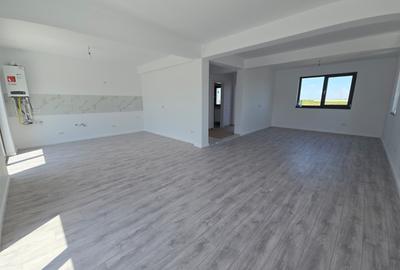 Casă cu 4 camere cu Teren 456 Mp în Berceni - 3