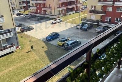 Apartament cu 2 camere nedecomandat în Sânpetru