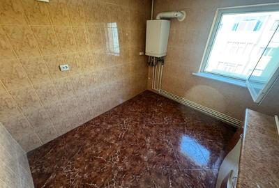 Vand 4 camere inel 2 Constanta - 7