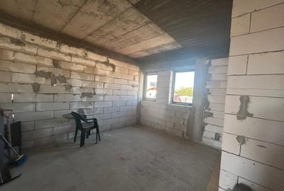 Casa plan parter, 600 mp, 115 mp utili, Metro - 9