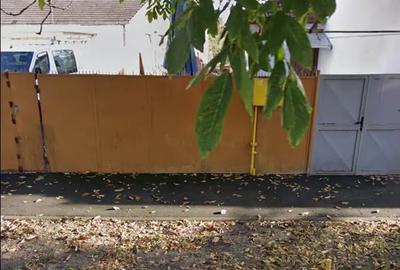 Inchiriez casa cu teren - 2