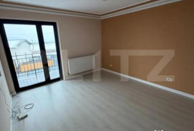 Casă cu 4 camere cu Teren 400 Mp în Central - 2