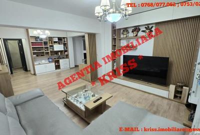 Apartament cu 4 camere decomandat în Central - 3