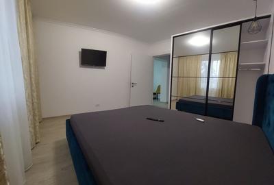 Apartament cu 3 camere semidecomandat, mobilat în Tomis III - 8