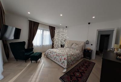 Casă individuală cu 5 camere cu Canalizare în Nord - 1