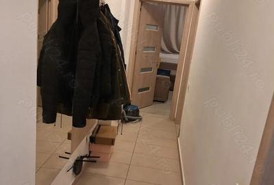 Garsonieră decomandată în Roșu