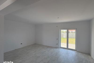 Casă cu 4 camere cu Teren 265 Mp în Moșnița Nouă - 5