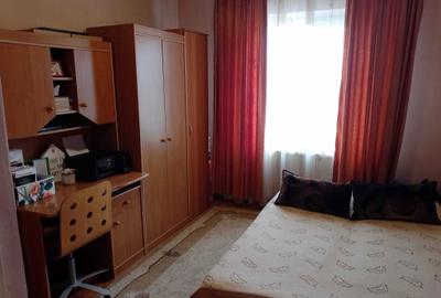 Apartament cu 3 camere decomandat în Central - 4