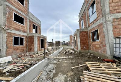 Duplex cu 4 camere cu Canalizare în Gușterița - 6