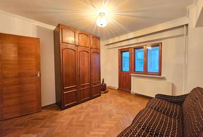 Apartament cu 3 camere decomandat, mobilat în Ultracentral - 16