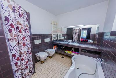 Casă cu 4 camere cu Piscina în Bozânta Mare - 14