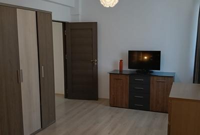 Apartament cu 3 camere decomandat, mobilat în Tomis Plus - 6