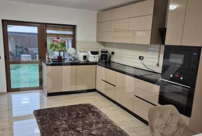 Casa individuala de vanzare Dumbravita-Brasov - 2