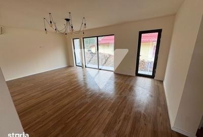 Casă cu 3 camere cu Teren 300 Mp în Sadu - 5