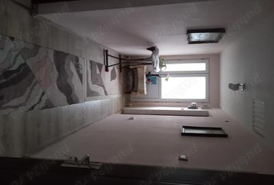 Casă cu 3 camere în Tichilești - 10