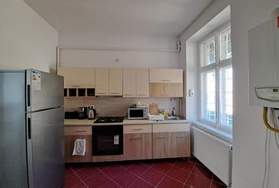 Apartament 2 camere, 76 mp, mobilat, parcare, centrul istoric - 13