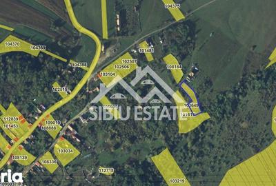 Teren de 2098 mp, în Roșia - 1