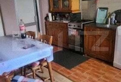 Casă cu 8 camere cu Teren 604 Mp în Sâncraiu de Mureș