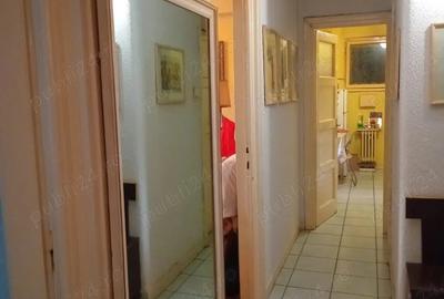 Apartament cu 3 camere decomandat în Ultracentral
