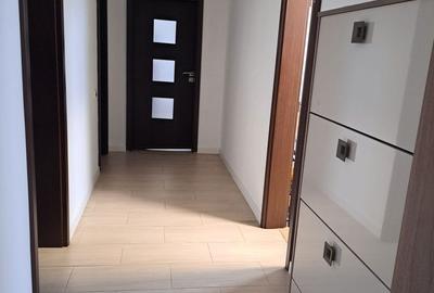 Casă cu 4 camere cu Teren 688 Mp în Central - 14
