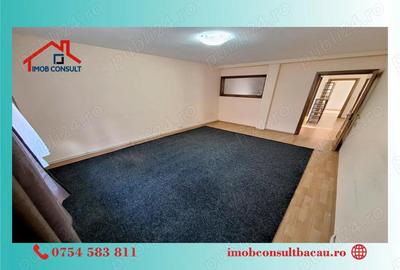 Spațiu comercial, de 63 mp, în Central - 3