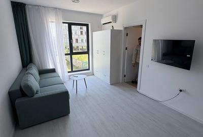 Garsonieră decomandată în Central