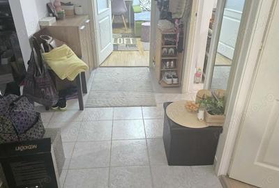 Apartament cu 2 camere decomandat în Piața Centrală - 2