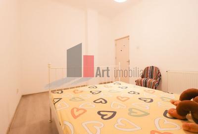 Apartamentul "REHEGUA" , stradal, bloc "REABILITAT" - 9