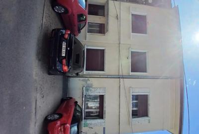 Apartament cu 3 camere decomandat în Central - 2