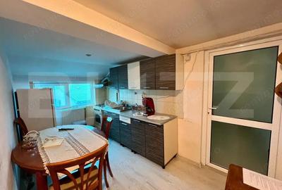 Apartament cu 2 camere decomandat în 1 Mai